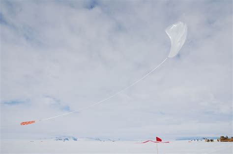 NASA Parallel Universe 的图像结果