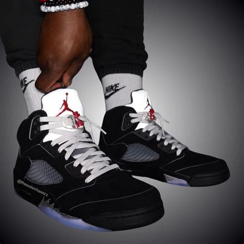 Air Jordan 5 Black Metallic Reimagined 2025 HF3975-001 | SneakerFiles