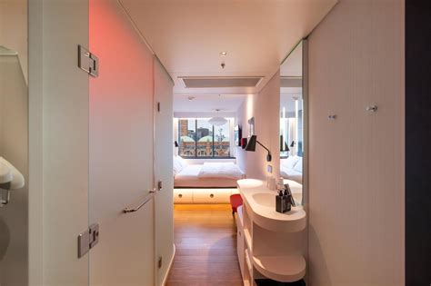 HOTEL CITIZENM LONDON VICTORIA | ⋆⋆⋆⋆ | UNITED KINGDOM | SEASON DEALS ...