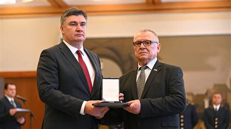 President Milanović Decorates Croatian Veterans and Tells Them: The truth and your contribution ...