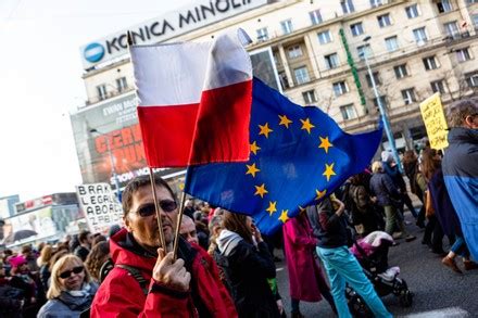 Image result for Poland Flag Python Turtle Code
