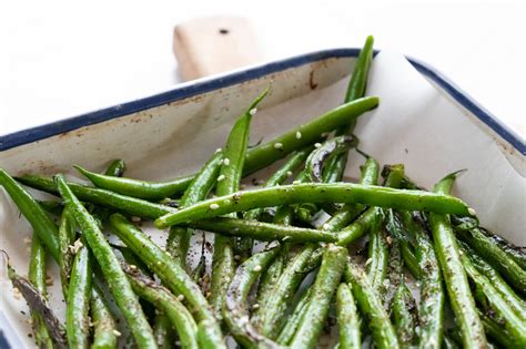 Sheet Pan Green Beans with Everything Bagel Seasoning — Smart In The ...