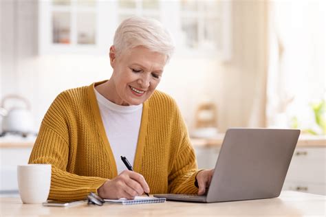 Tips for the Elderly When Going Over Commercial Leases | Dallas Texas