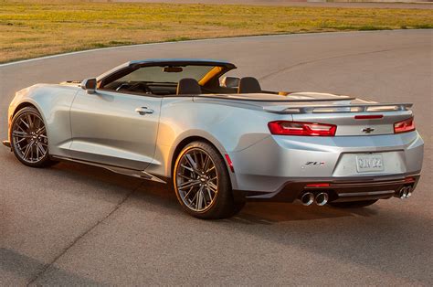 2017 Chevrolet Camaro ZL1 Convertible Debuts at New York Show