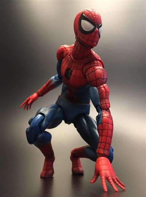 Mafex Spider-Man : r/ActionFigures