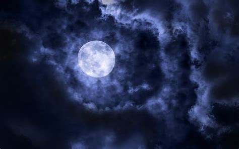 Bing壁纸 月亮 的图像结果