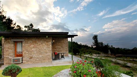 10 Best Resorts In Ranikhet For A Blissful Sojourn
