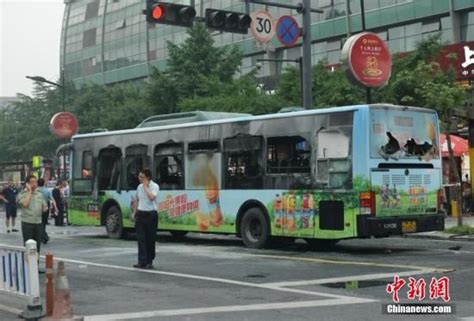 【宁波吉江城市公交客车图片】参数_对比_报价_商车网_商车网