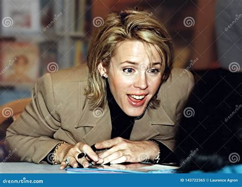 Deborah Norville editorial image. Image of 1999, book - 143722365