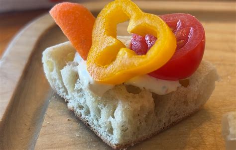 Crudité | Bays English Muffins