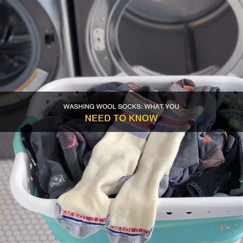 Washing Wool Socks: What You Need To Know | ShunVogue