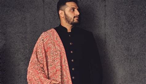 Hanger In Basavanagudi For Customise Men Clothing In Bangalore ...