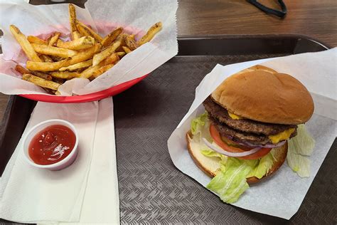 Incase you weren't aware, Big Ed's is open again! : r/okc