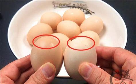 早上吃鸡蛋，很多人都吃错了，记住这4个误区，看完赶紧告诉家人_营养_时候_朋友