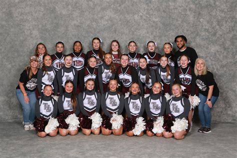 THS Cheerleaders Compete at Texas UIL Spirit State Championships ...