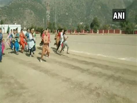 J-K: Many female candidates participate in police recruitment drive