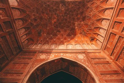 Taj Mahal People 的图像结果