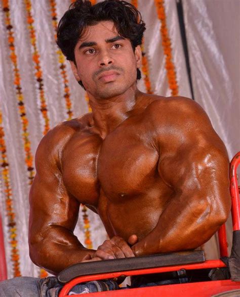 This First Indian Wheelchaired Bodybuilder Fought Cancer On His Path To ...