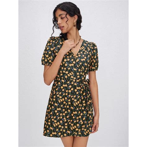 Buy Cider V-Neck Floral Knotted Mini Dress Online