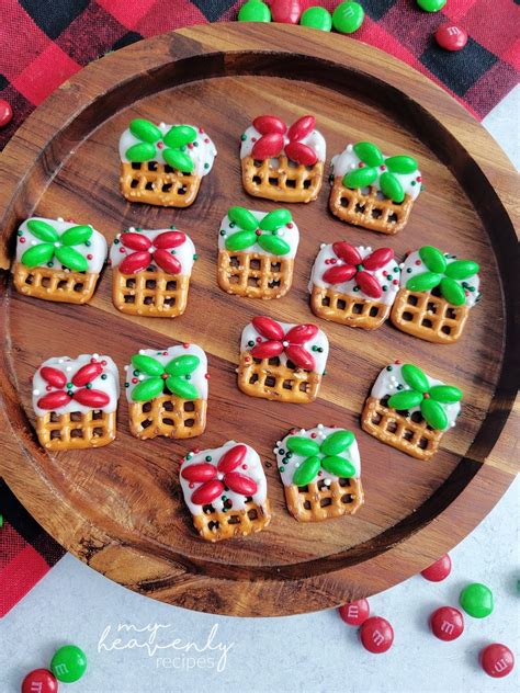 Pretzel Christmas Trees - My Heavenly Recipes