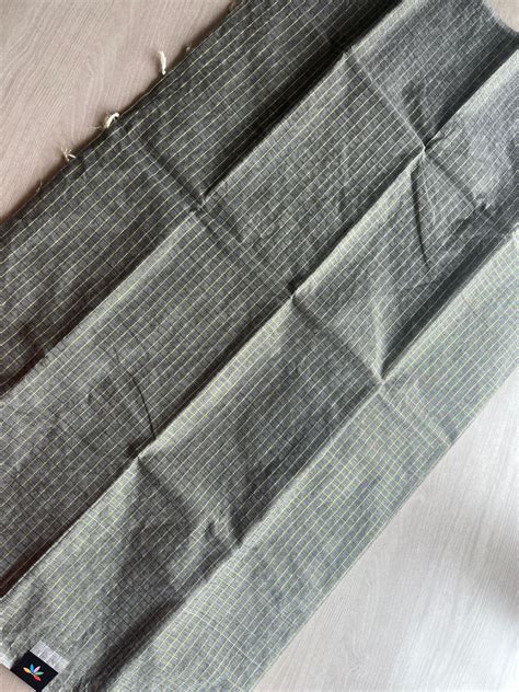 Deep Gray Tone Simple Zari Checks Cotton Starched Saree (Without blous ...