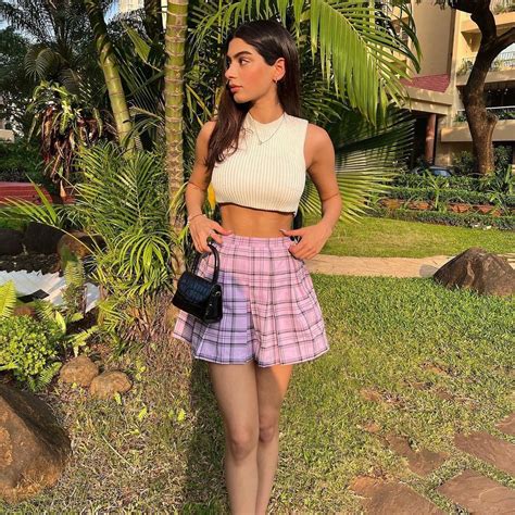 Celeb Inspiration: Summer Saris | Vogue India