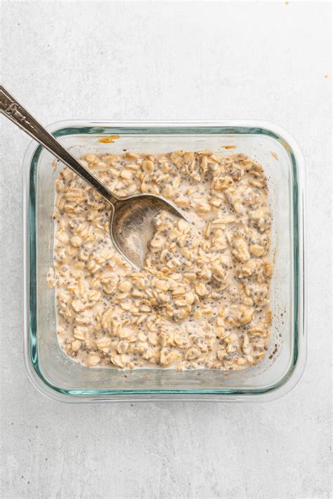 Overnight Oats without Yogurt - Liv Vegan Strong