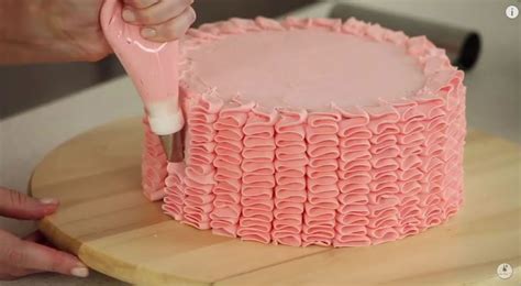 Buttercream Ruffle Tutorial 的图像结果