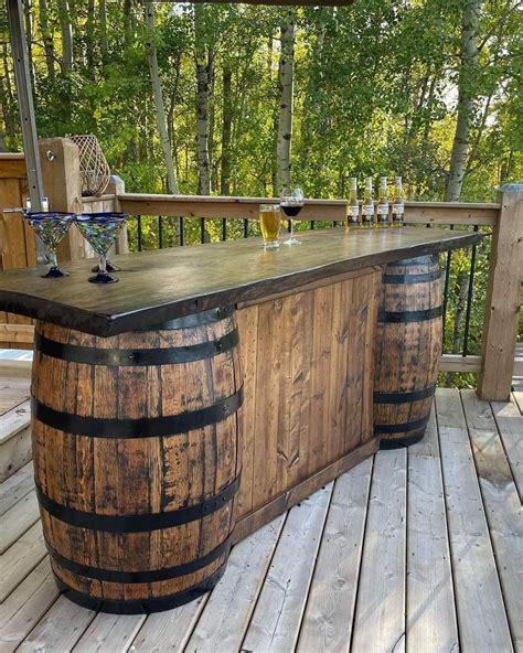 DIY Outdoor Bar Made from Wooden Barrels