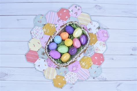 Image result for Hexagon Fabric Table Topper Tutorial