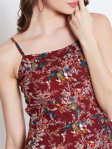 Berrylush Women Maroon & White Floral Printed Square Neck Fit & Flare