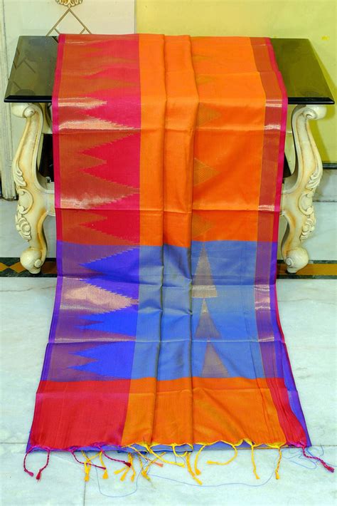 Crowned Temple Skirt Border Softy SIlk Kanjivaram Saree in Orange, Hot ...