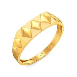 Joyalukkas 22 k (916) Rocking Macho Designer Mens Gold Ring : Amazon.in ...