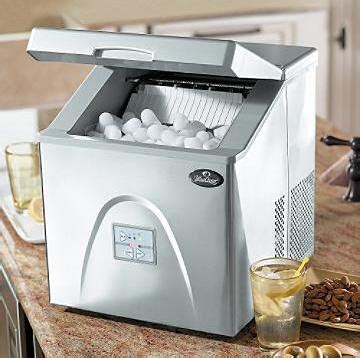 Home Maker: Portable Ice Maker – Great for outdoor parties
