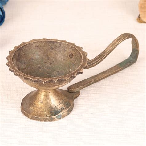Buy Brass Aarti Lamp online | IndianShelf