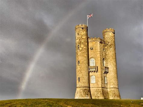 Broadway Marathon & Broadway Half Marathon, Broadway, the Cotswolds ...