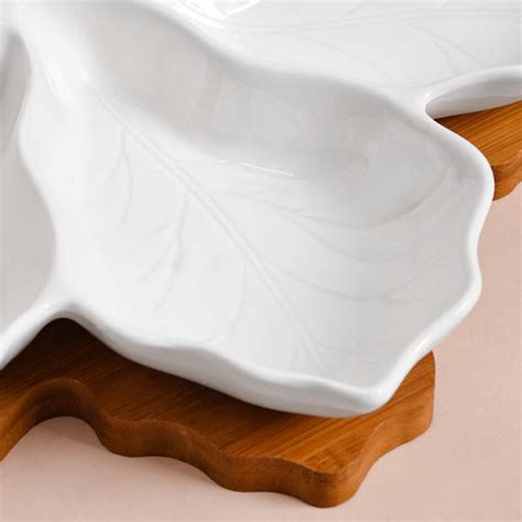 3 Section Leafy Ceramic Plate With Wooden Tray Online - Premium Section ...