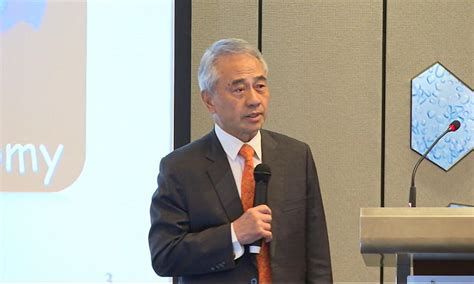 "Container lines will deploy multiple tools to cut supply"