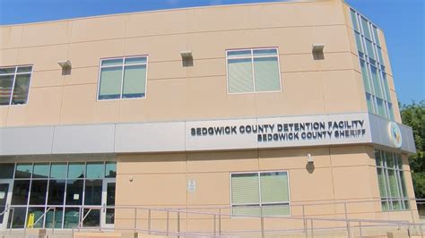 Inmate dies at Sedgwick County Jail