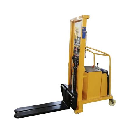 Stackers - Hydraulic Manual Stacker Manufacturer from New Delhi