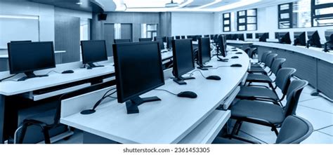 Computer Lab Cubicle 的图像结果