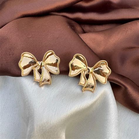 TFC Bubbly Bow Gold Plated Stud Earrings