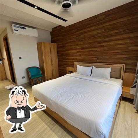 Aceotel Premier TK Morbi, Morbi - Restaurant menu, prices and reviews