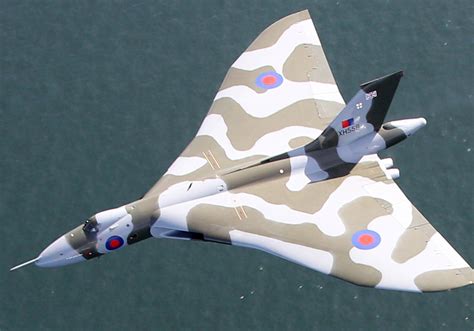 AVRO VULCAN STRATEGIC BOMBER | Recovery Curios