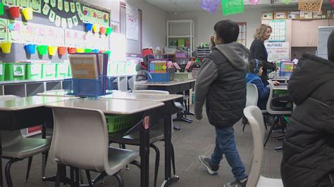 Tukwila Schools take on hundreds of new students from asylum-seeking ...