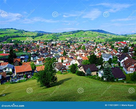 Town 的图像结果