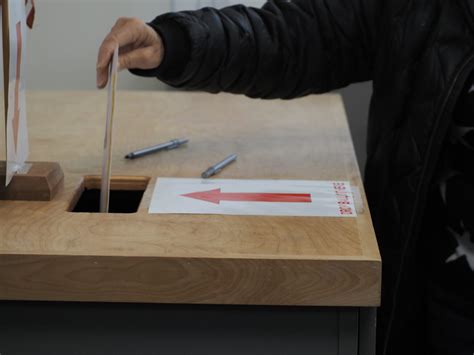 Democrat Mike Zimmer wins Iowa Senate special election • Iowa Capital ...