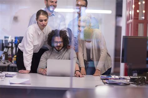 Famous Business People 的图像结果