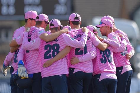 वर्ल्ड कप विजेता कप्तान का कमाल, 29 गेंद पर जड़े नाबाद 83 रन Eoin ...