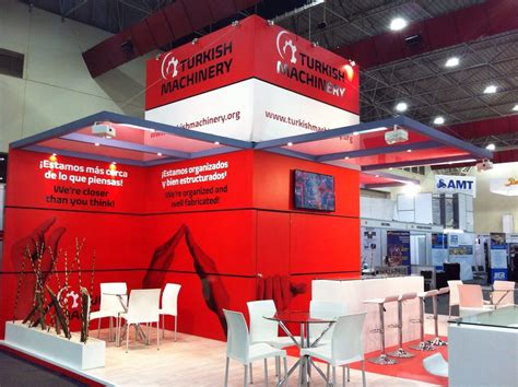 Stand construction at Fabtech 2015